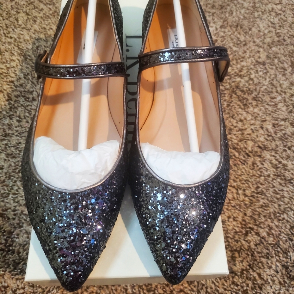 Sparkly Mary-Jane Flats